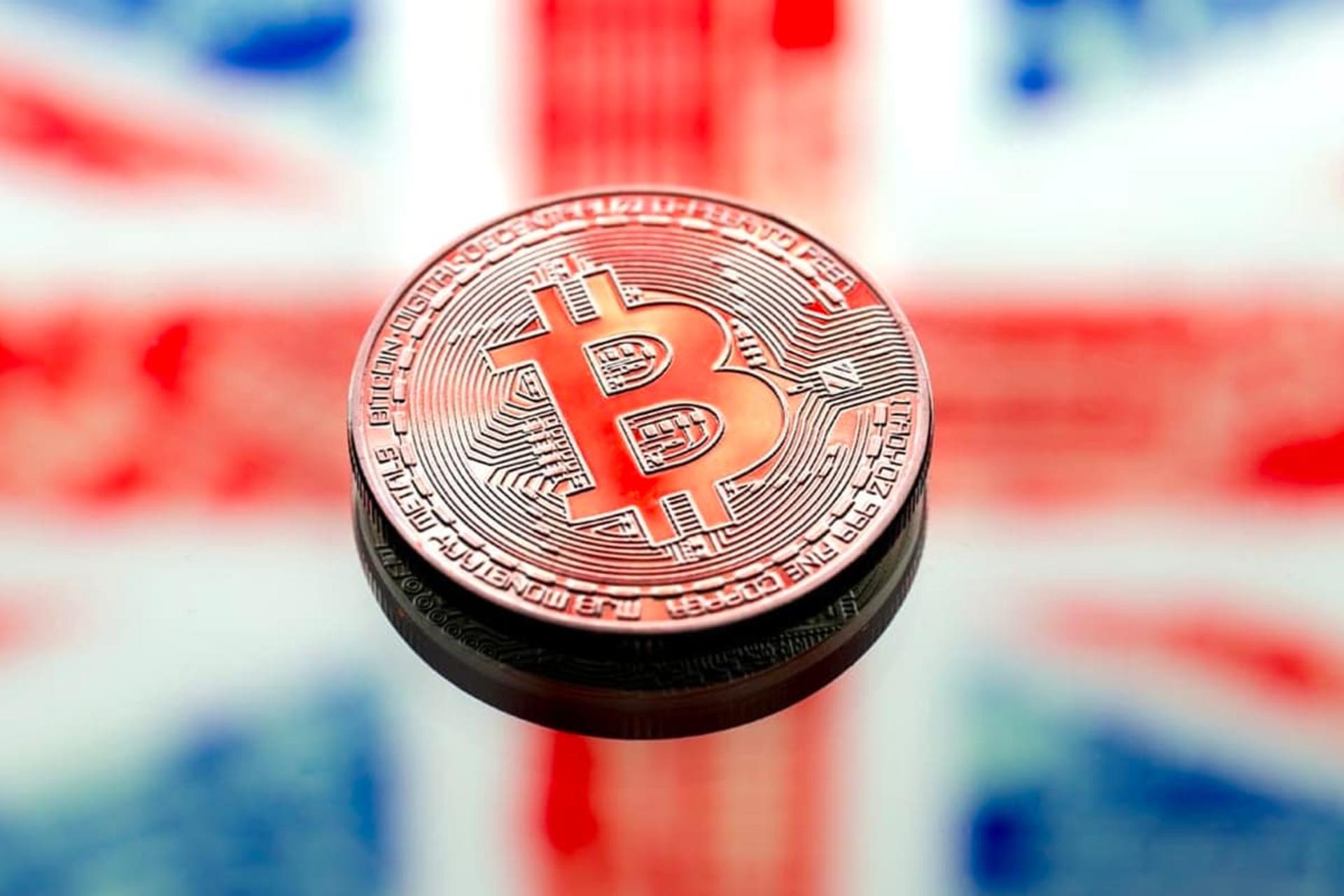 سکه بیت کوین / Bitcoin روی پرچم انگلستان