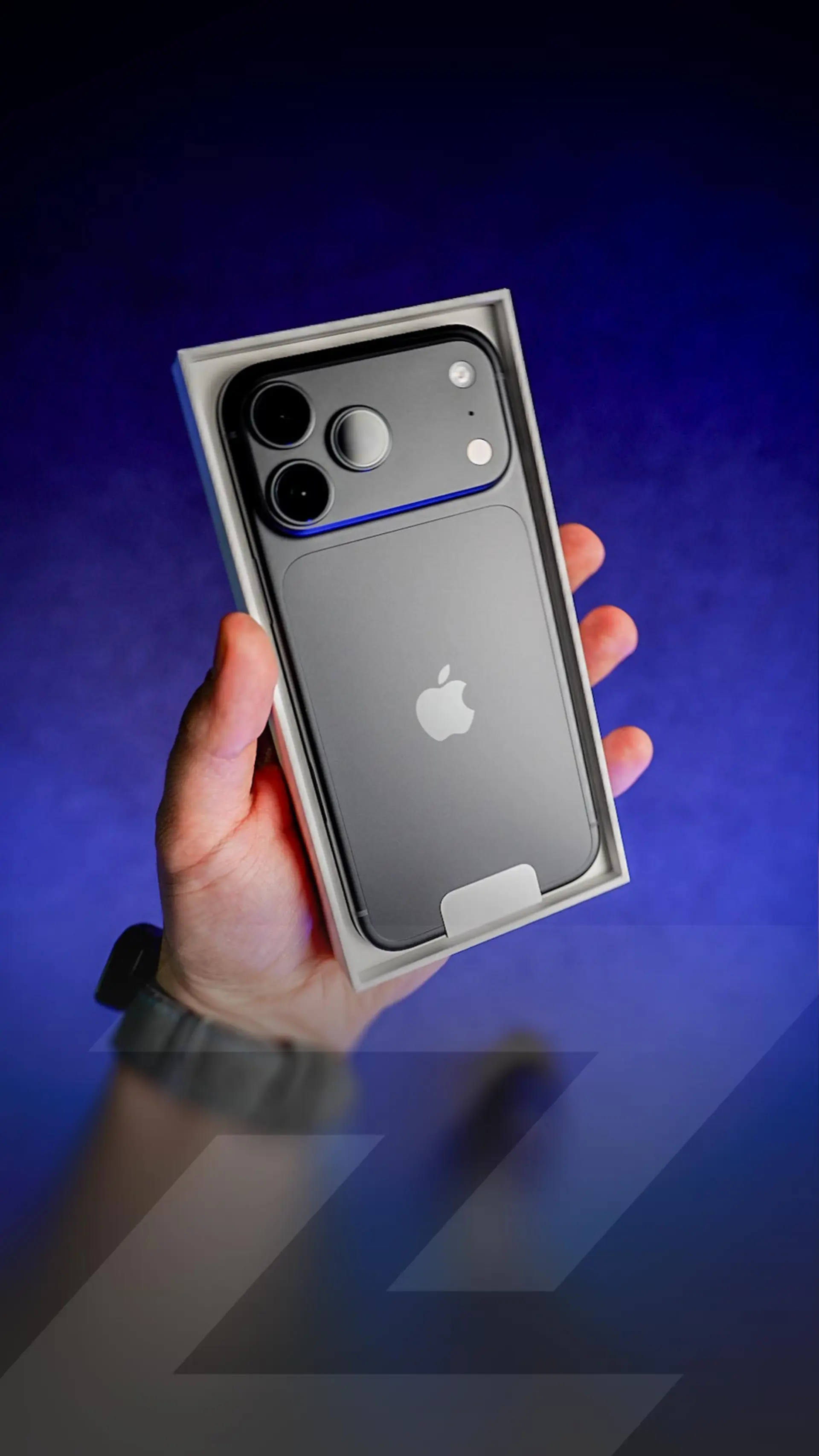 آنباکس آیفون ۱۸ پرو مکس مشکی