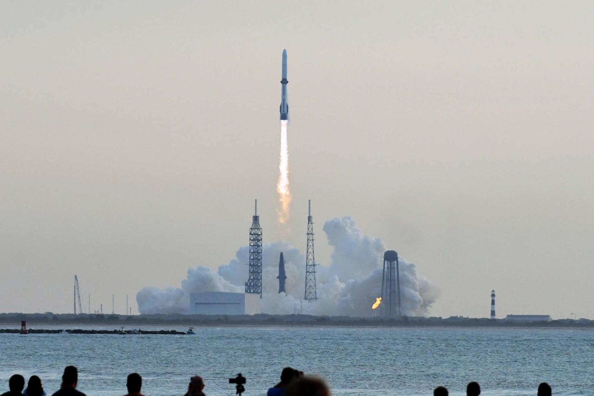 پرتاب موشک نیوگلن بلو ارجین