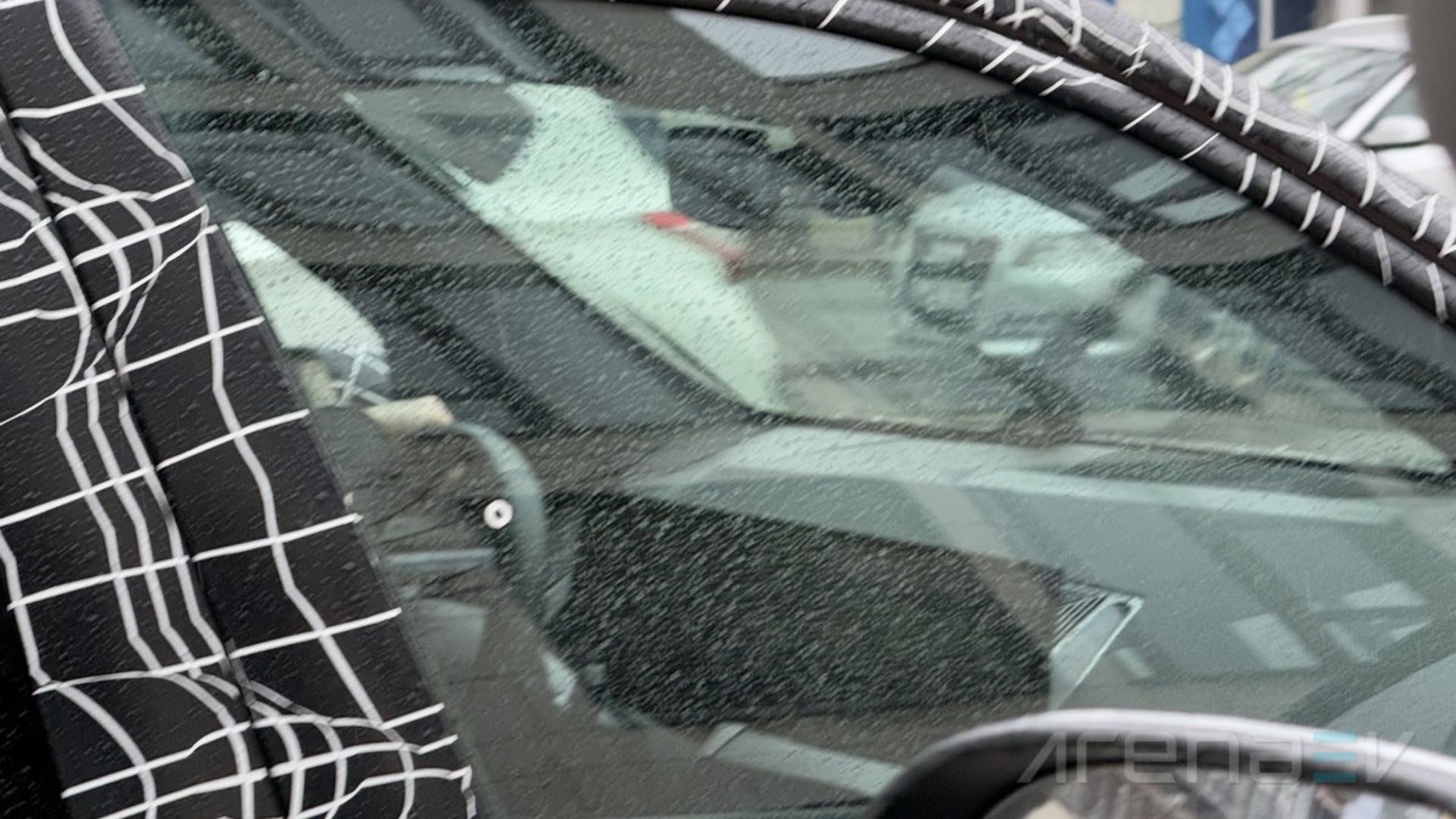 مدل ۲۰۲۵ بی ام و iX3