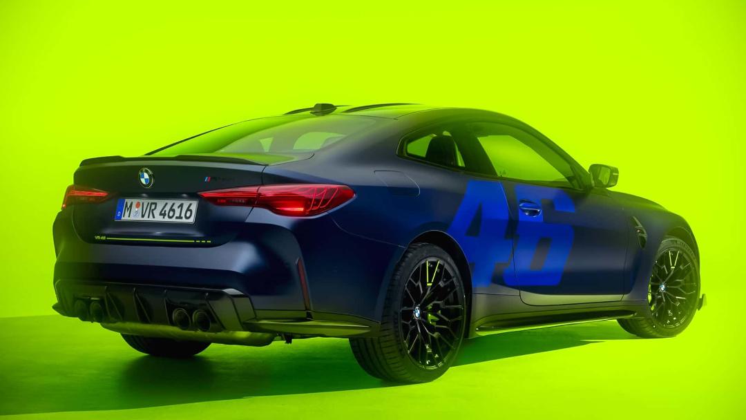 M4 CS Edition VR4 از نمای سه رخ پشت 