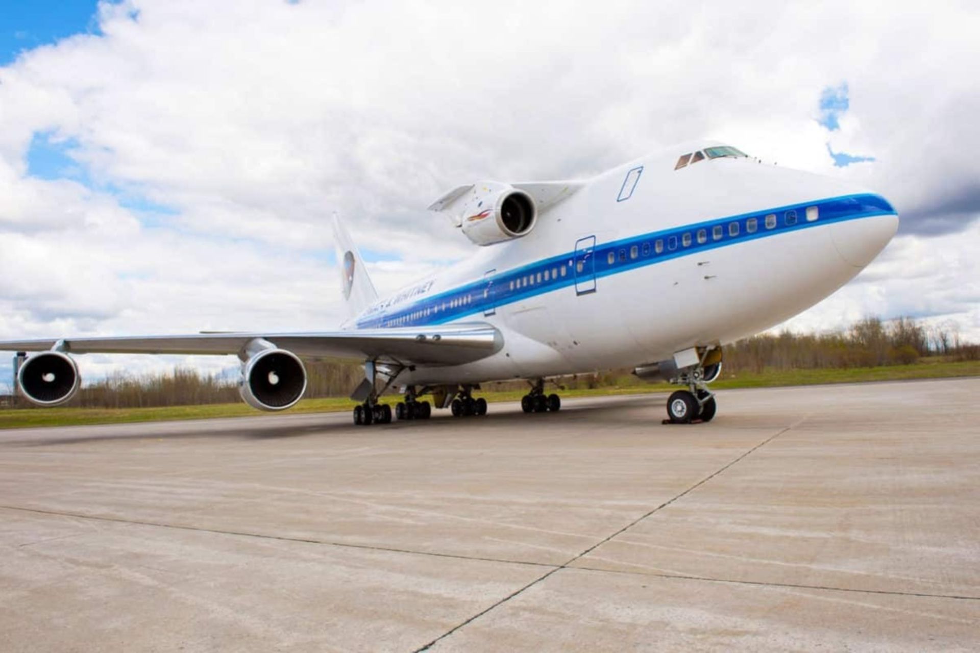 هواپیمای بویینگ 747SP در باند پرواز