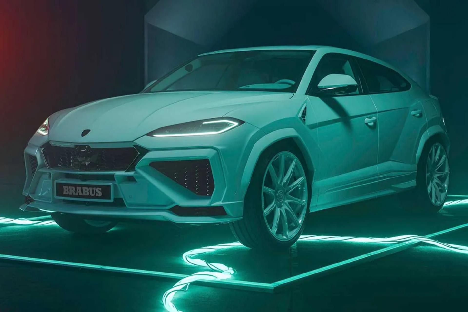 خودرو برابوس ۹۰۰ در رنگ سبز نعنایی