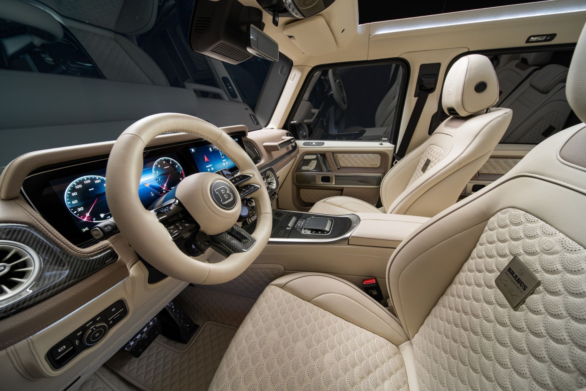 صندلی جلو کابین خودرو برابوس جی کلاس ۸۰۰ رنگ کرم