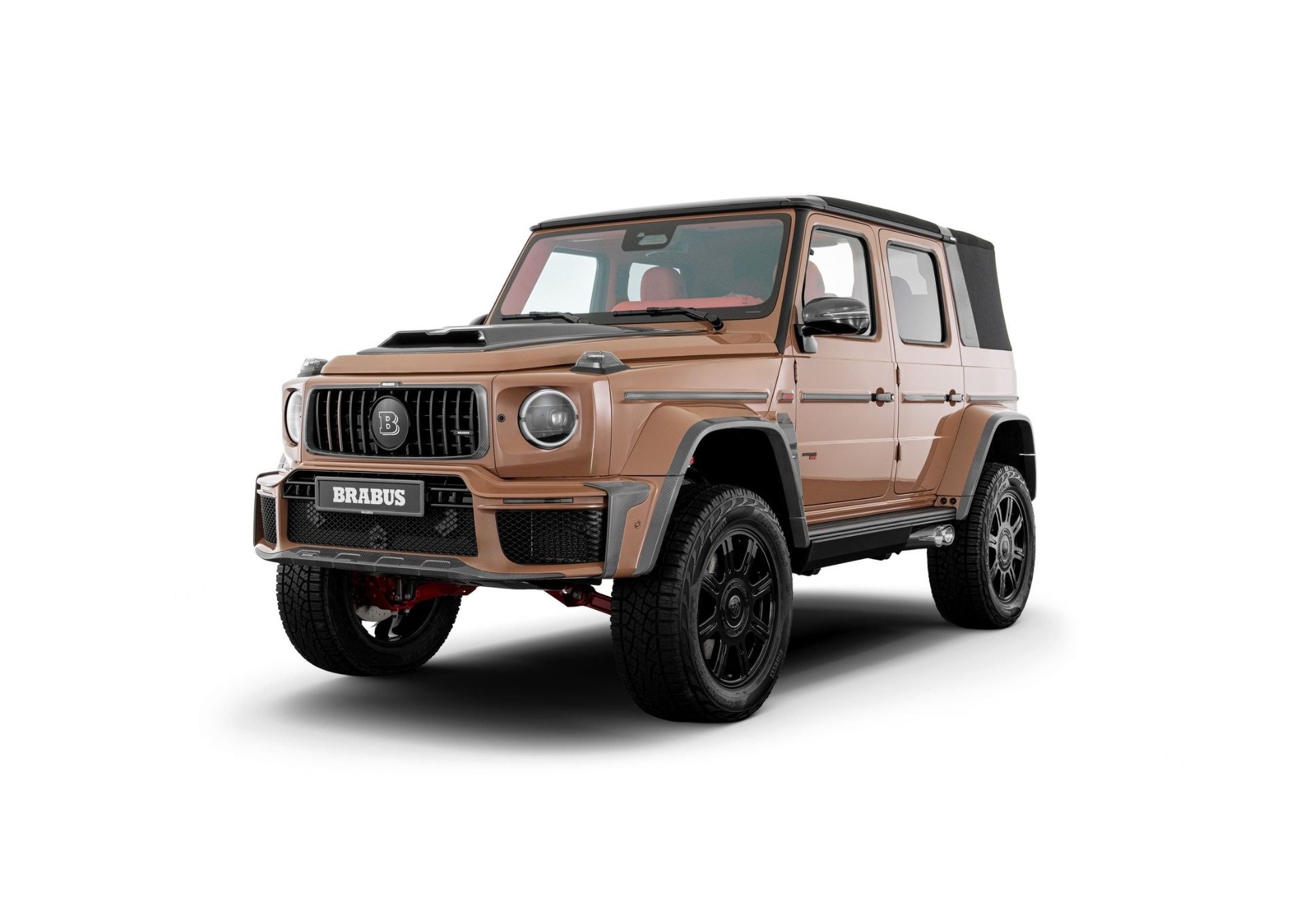 نمای سه‌چهارم جلو خودرو برابوس جی کلاس ۸۰۰