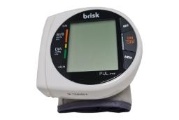 نمای کلی دستگاه فشار خون بریسک PG-800A27 با نمایش کاف، لوگو و نمایشگر