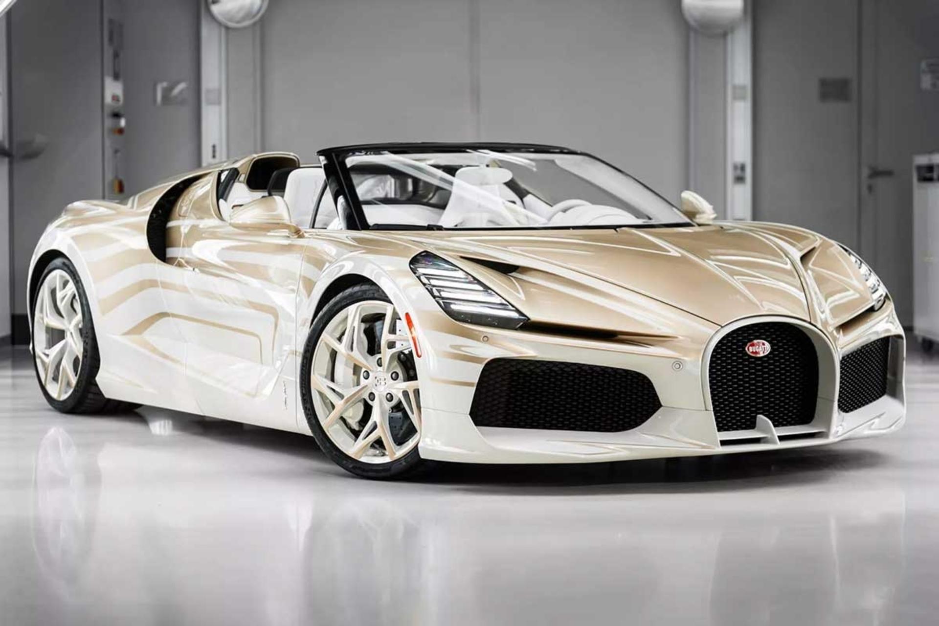 نمای سه‌چهارم جلو خودرو سفارشی بوگاتی میسترال