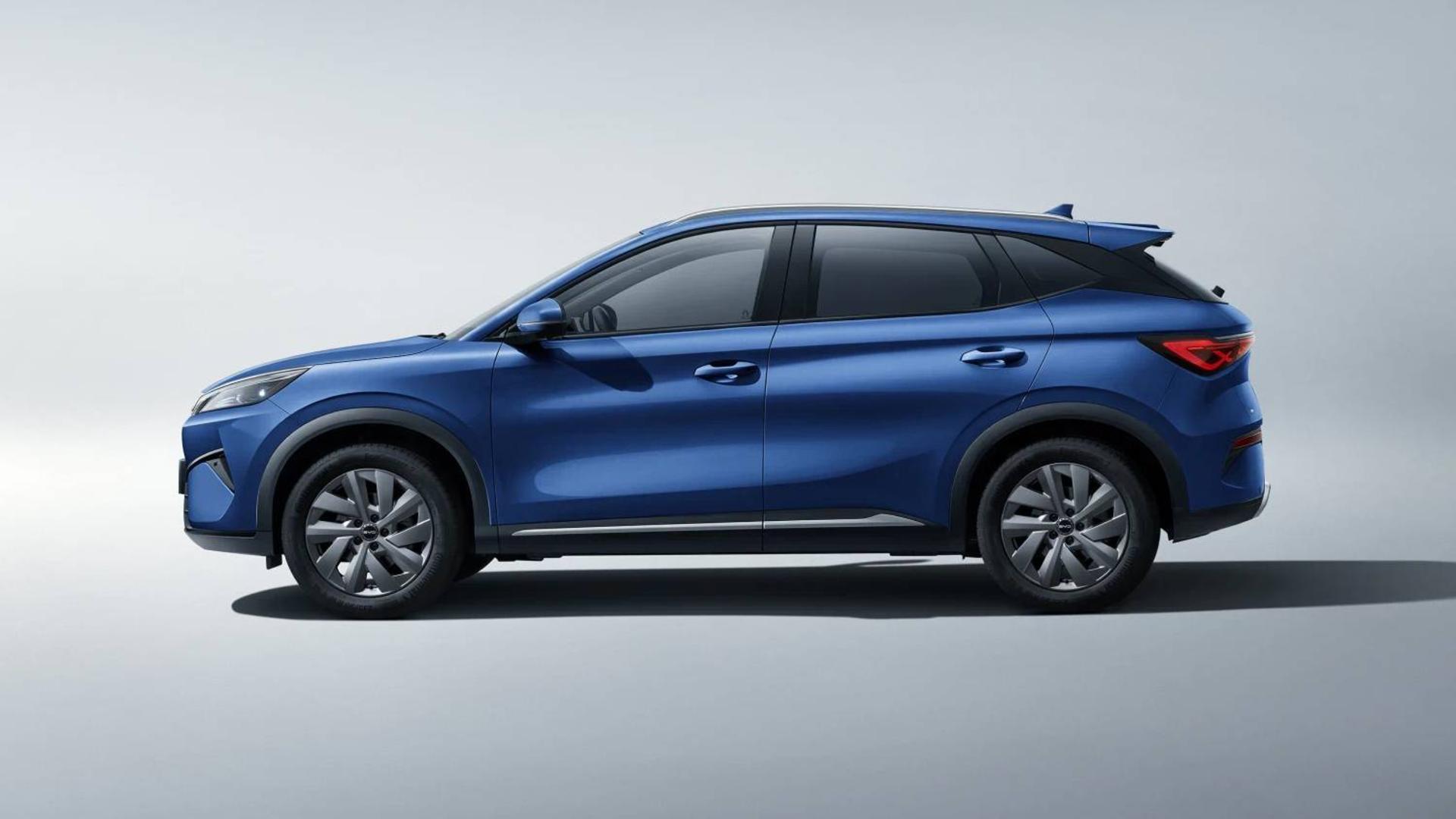کراس اور BYD Atto 3 Evo