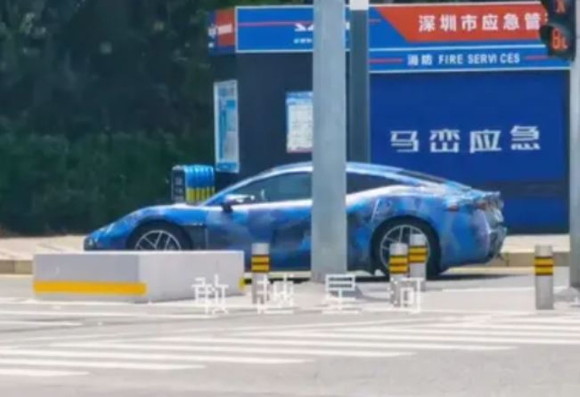 خودرو برقی BYD Denza Z