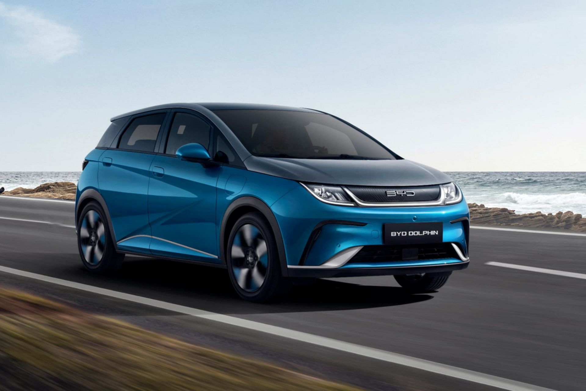 بی وای دی دلفین  BYD Dolphin