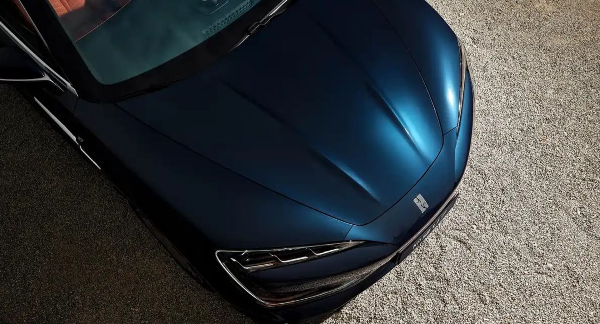 مدل Galaxy Blue بی وای دی  Yangwang U7