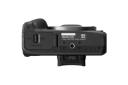 دوربین کانن Canon EOS R100 نمای زیر