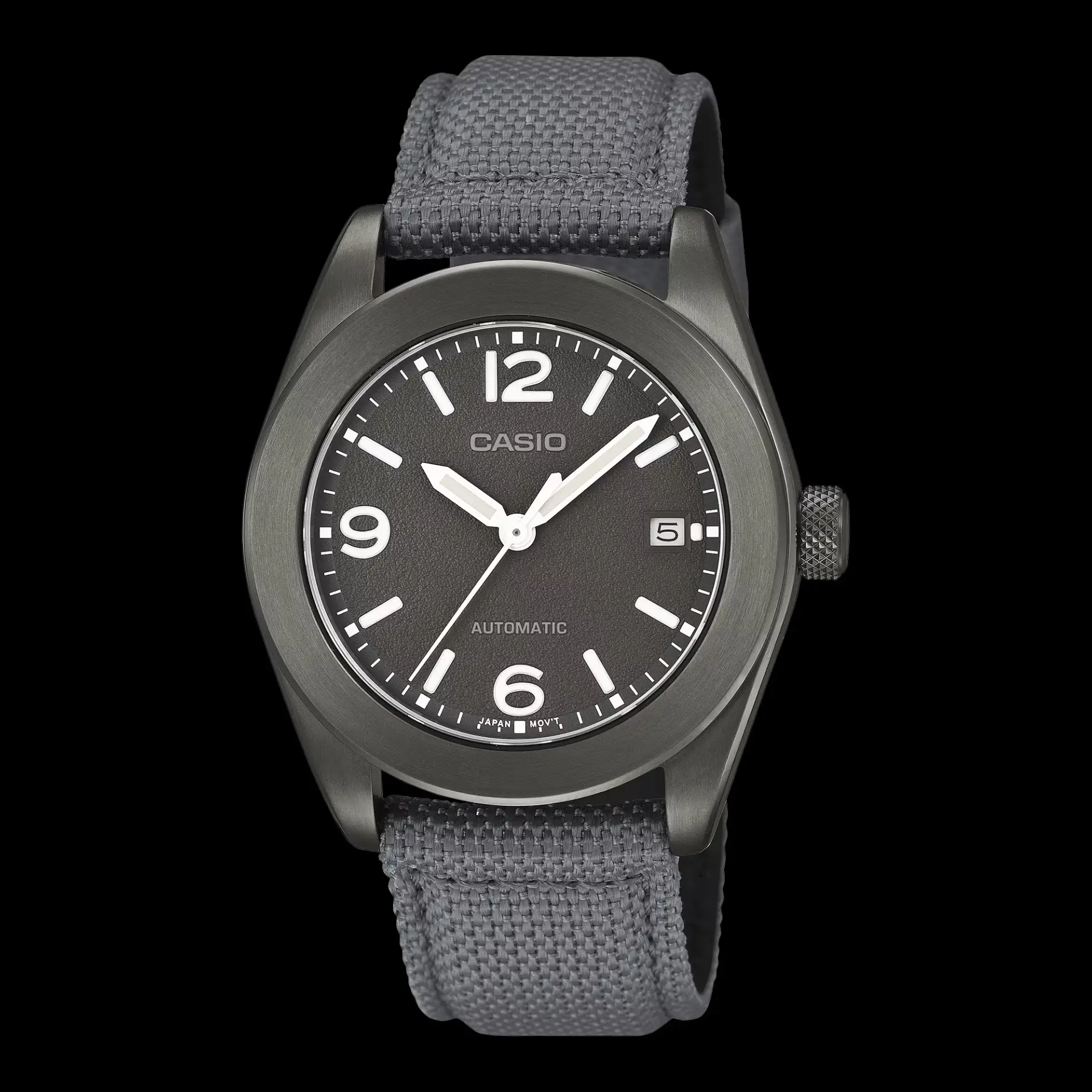 ساعت مچی اتوماتیک کاسیو (Casio CMK100) با صفحه مشکی و بند پارچه‌ای خاکستری