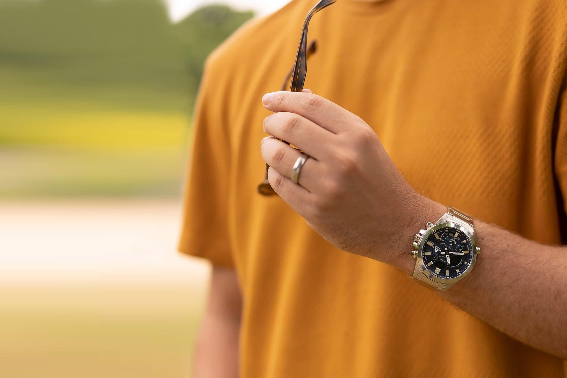 کاربری ساعت مچی مردانه کاسیو Casio Edifice ECB-30D-2A