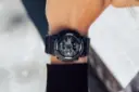 ساعت مچی مردانه کاسیو جی شاک GA-110-1B بسته شده روی مچ