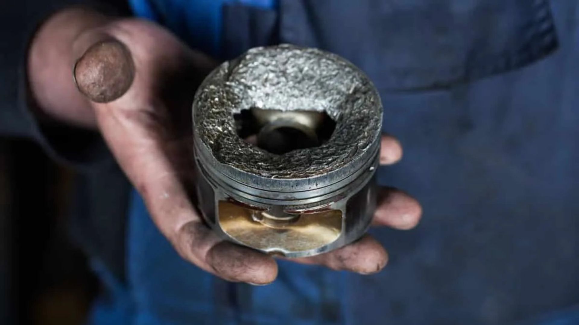 تخریب پیستون خودرو در اثر ناک زدن