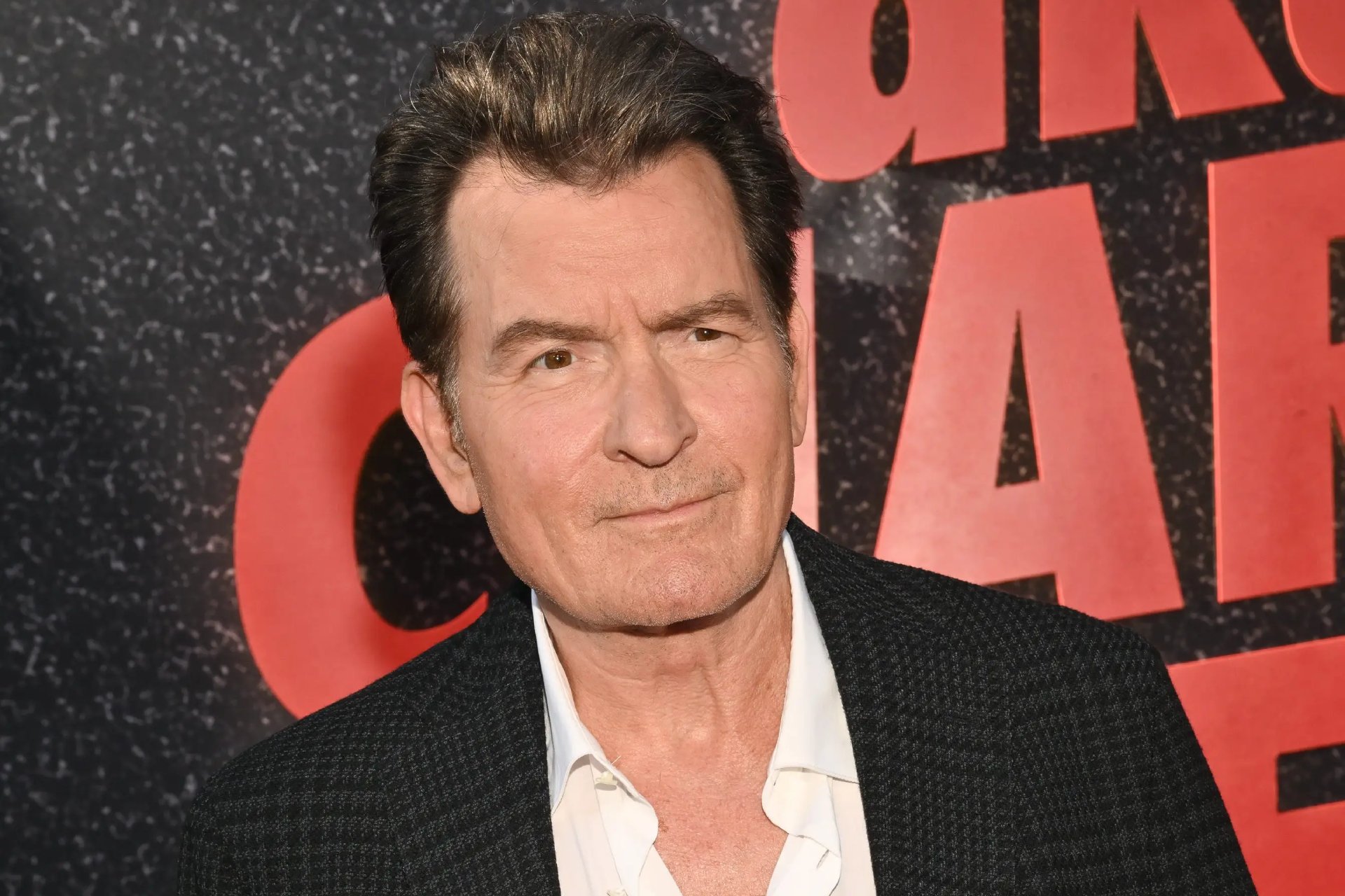 نبرد پنهان با ایدز؛ بازیگر معروف می‌گوید پنهان‌کاری از خود بیماری سخت‌تر بود