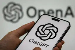 لوگو ChatGPT چت جی پی تی در دست
