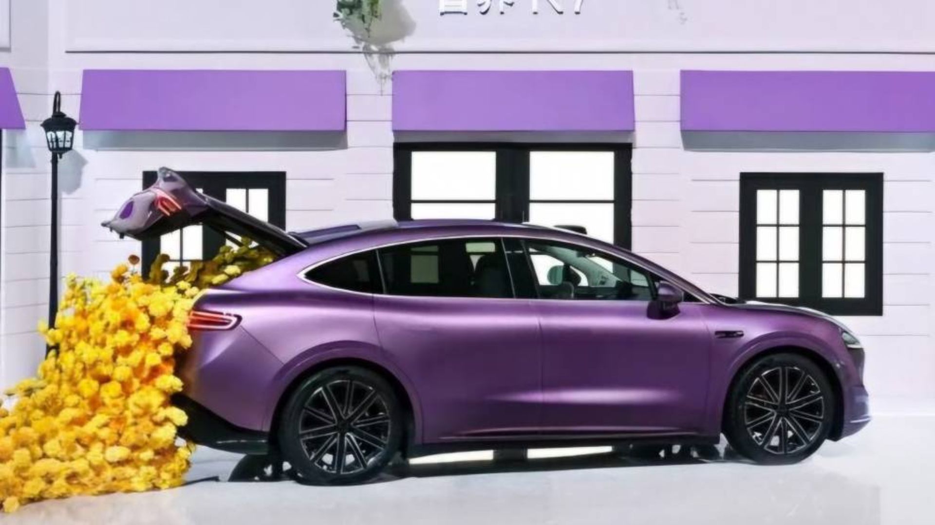 خودرو چری هواوی R7