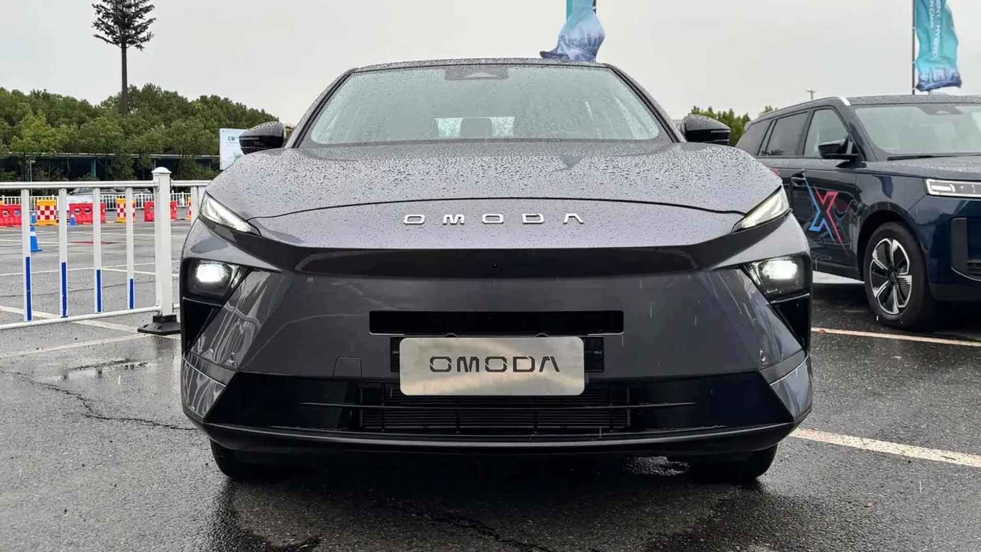 نمای جلویی فیس‌لیفت چری اومودا ۵