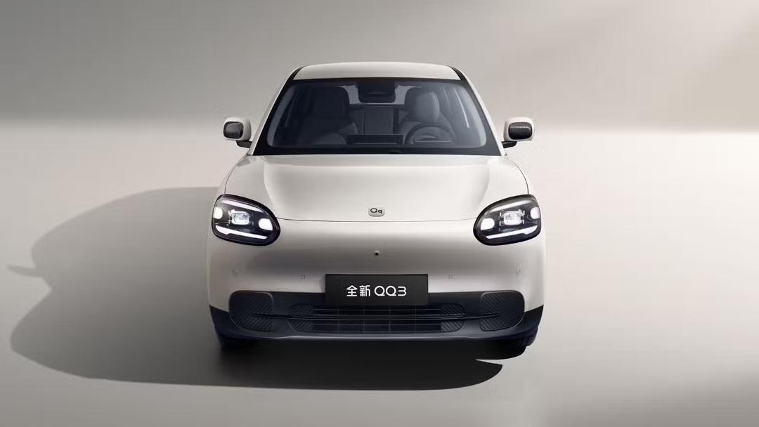 نمای جلو خودرو چری QQ3 EV