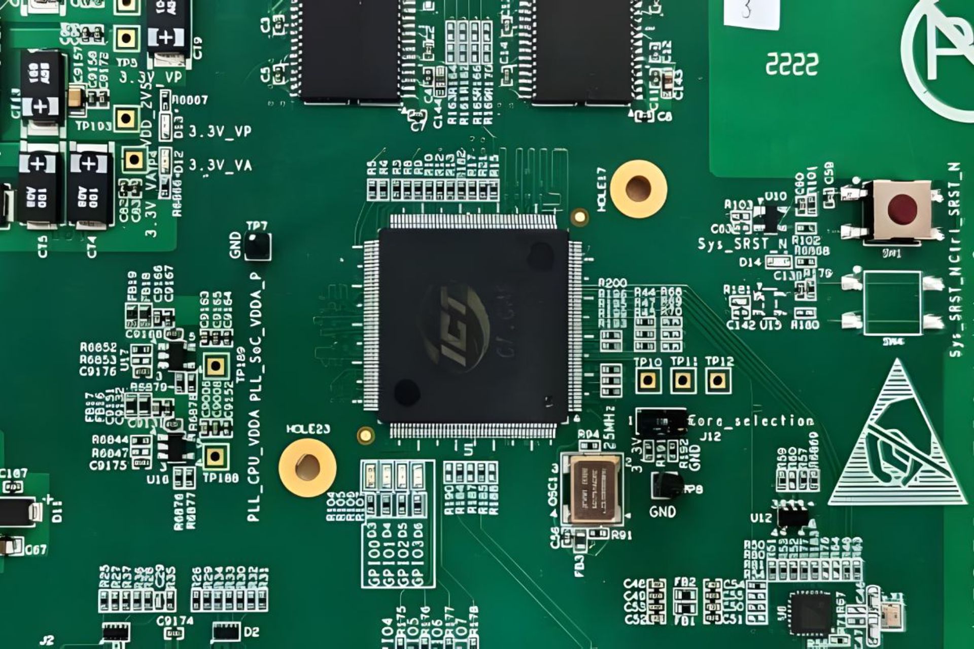 پردازنده QiMeng-CPU-v3