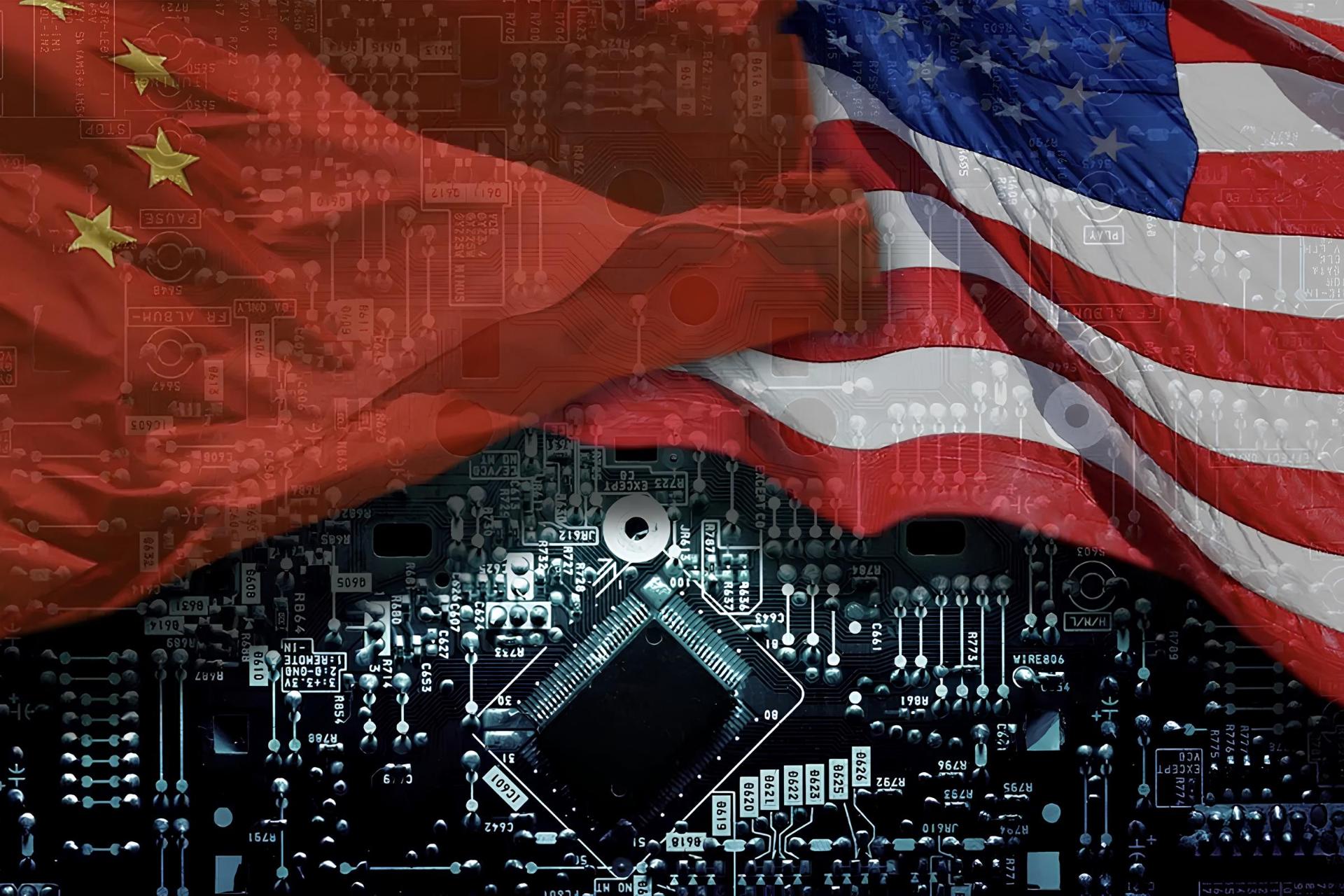 پرچم آمریکا و چین روی مادربرد تراشه جنگ پردازنده ها
