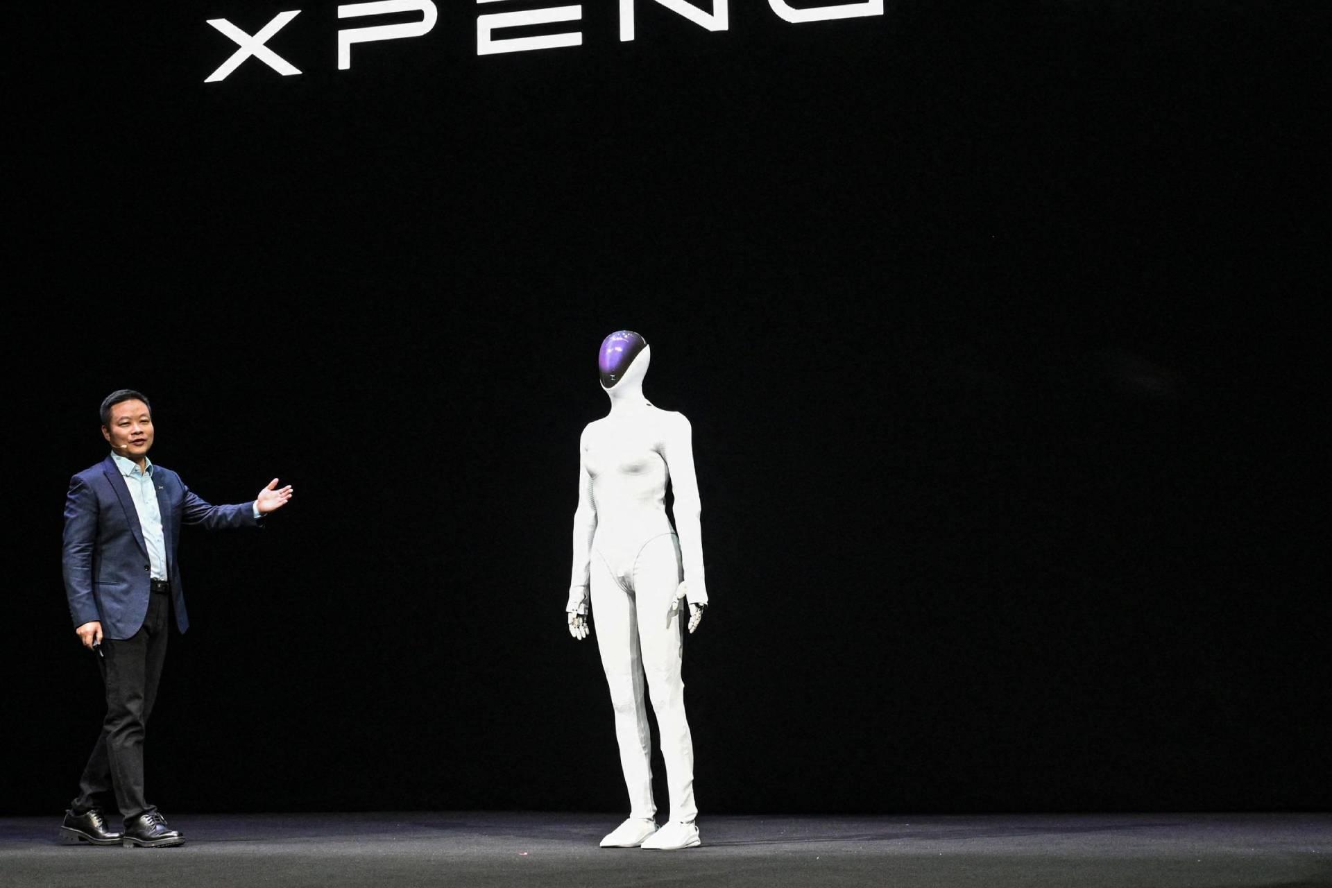 رونمایی از ربات انسان‌نمای واقعی شرکت چینی Xpeng