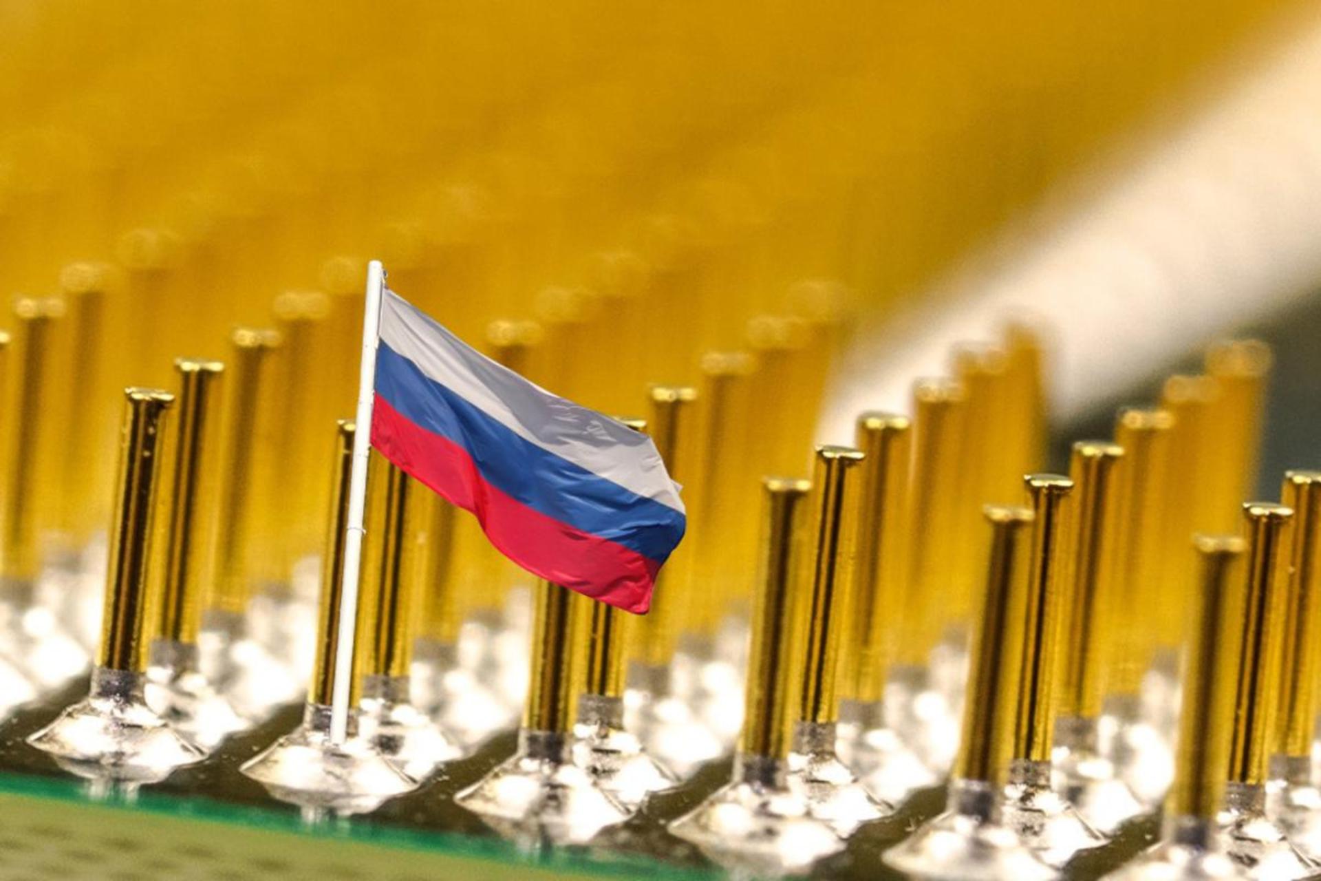 پرچم روسیه روی برد الکترونیکی