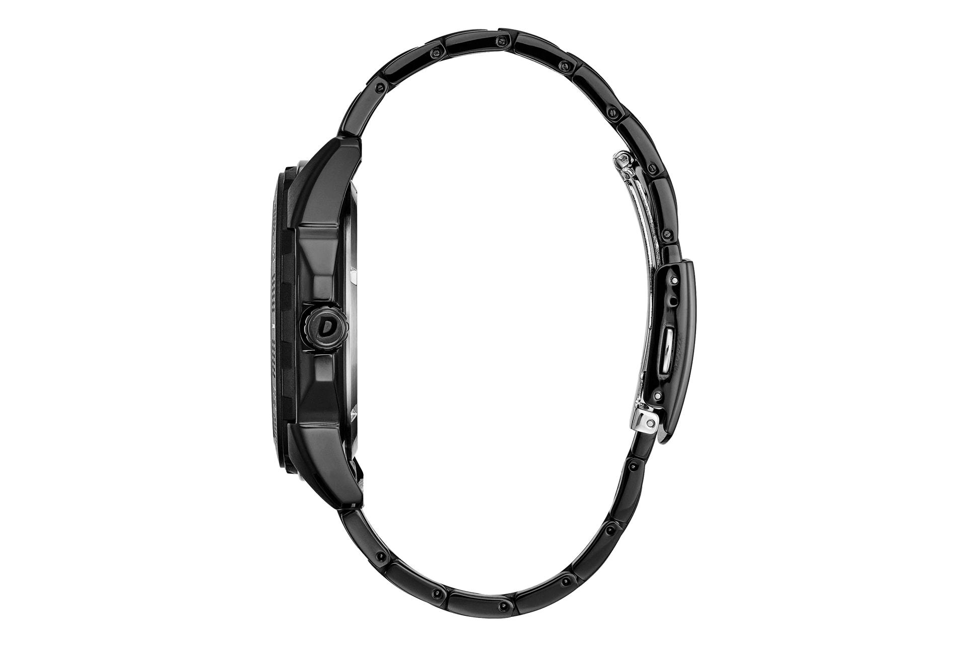 ساعت مچی مردانه سیتیزن Citizen Weekender Eco-Drive AW1585-55L از نمای کناری