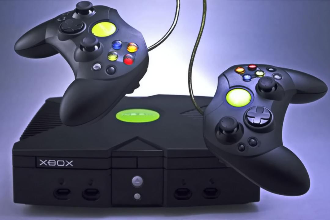 Xbox ایکس‌باکس کلاسیک با دو کنترلر