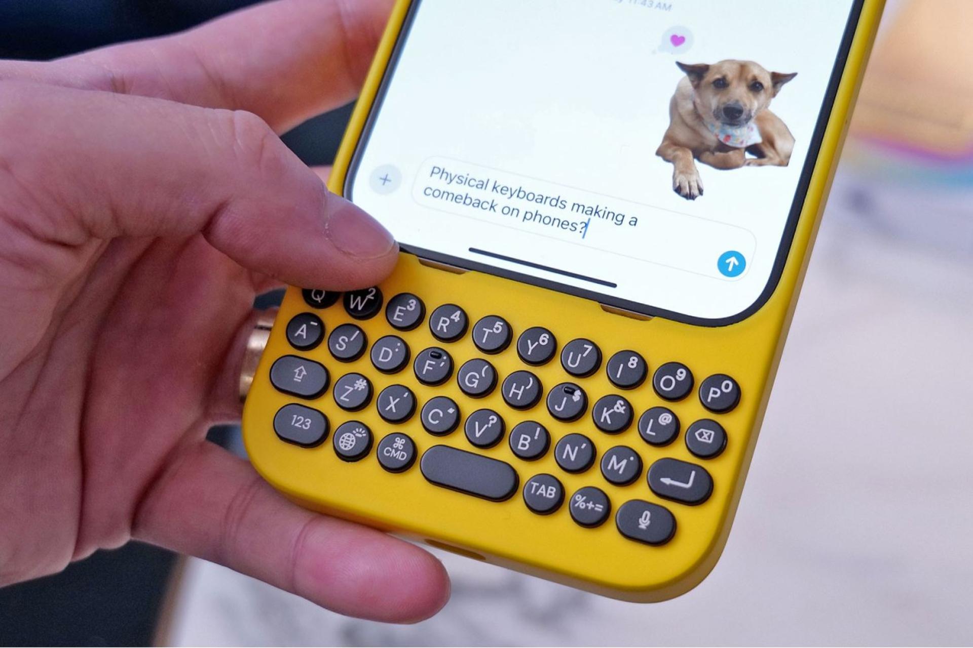 نگاه نزدیک به کلیکس؛ گجتی که آیفون را به بلک‌بری تبدیل می‌کند