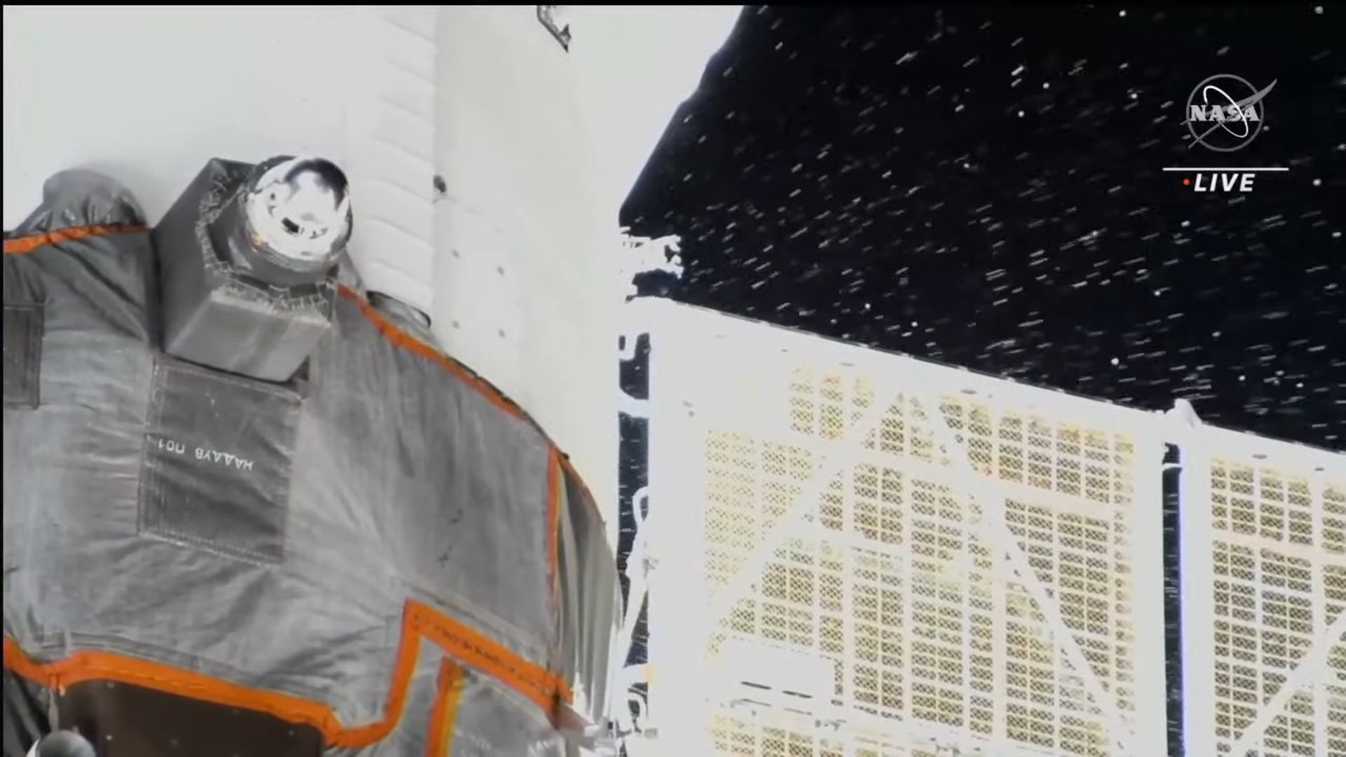نشت مایع خنک‌کننده از فضاپیمای سایوز