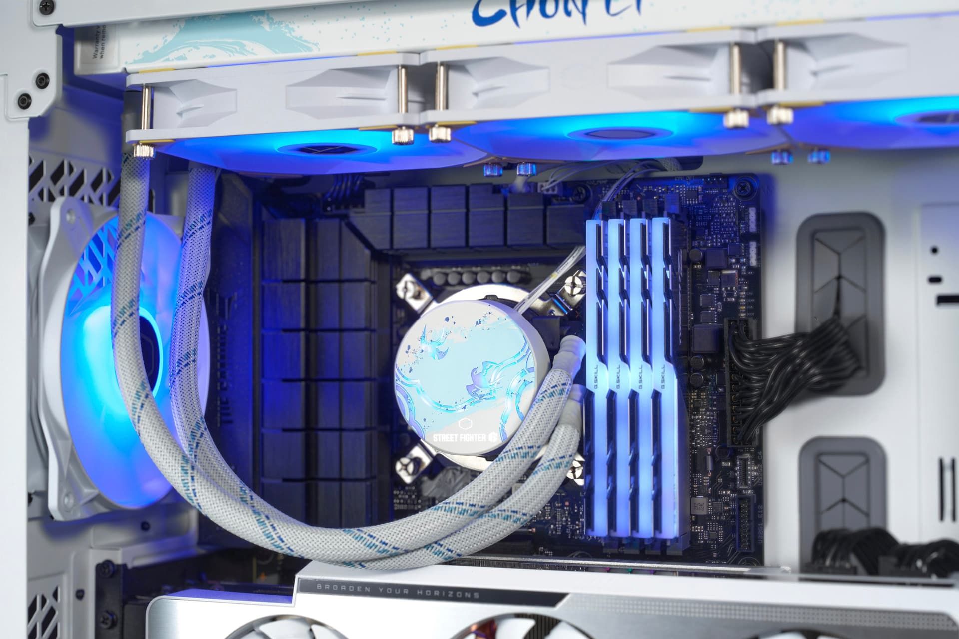 کیس گیمینگ لوازم جانبی کولر مستر استریت فایتر ۶