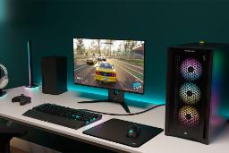 مانیتور XENEON 27QHD240 کورسیر با کیس روی میز