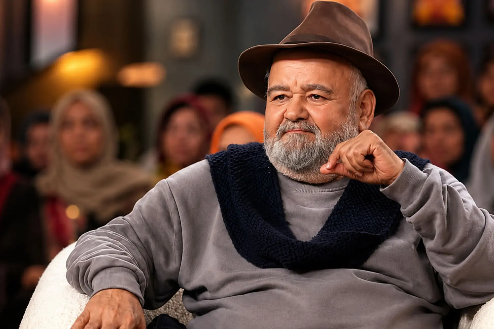 از باز مدرسم دیر شد تا مادر؛ مرور آثار ماندگار اکبر عبدی