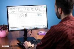 نمای صفحه اکسل با رابط کاربری هوش مصنوعی کوپایلت (Copilot)