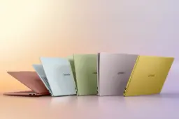 مجموعه‌ای از لپ‌تاپ‌های آیدیاپد وایب (Ideapad Vibe) لنوو در رنگ‌های مختلف