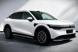 خودرو الکتریکی زیکر 7X با رنگ سفید و طراحی مدرن