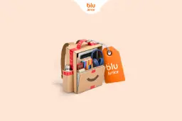 کیت آموزشی بلو جونیور (Blu Junior) شامل تبلت، هدفون و لوازم تحریر در یک کیف مقوایی