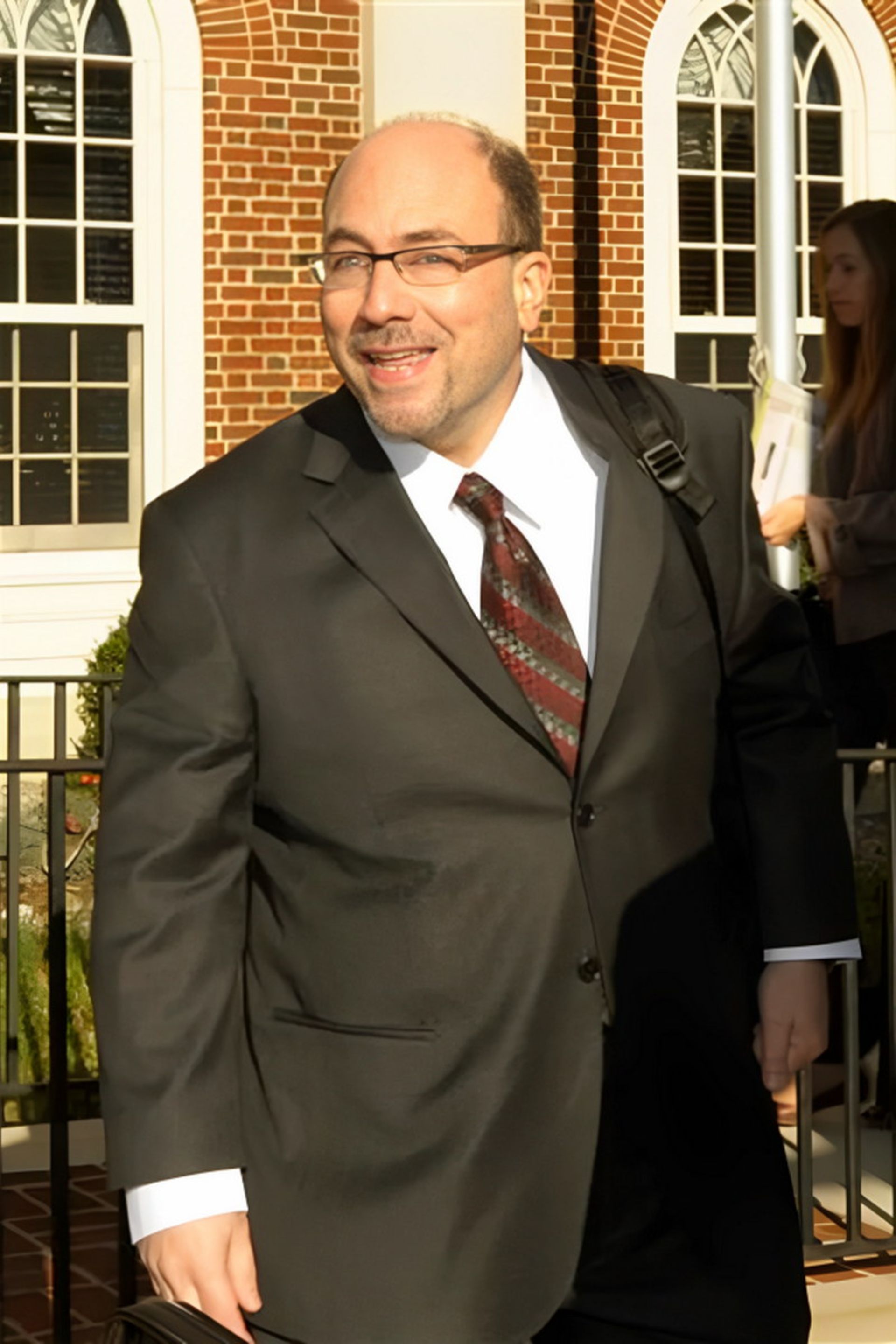 کریگ نیومارک، بنیانگذار کریگ‌لیست در جریان شکایت شرکت eBay 