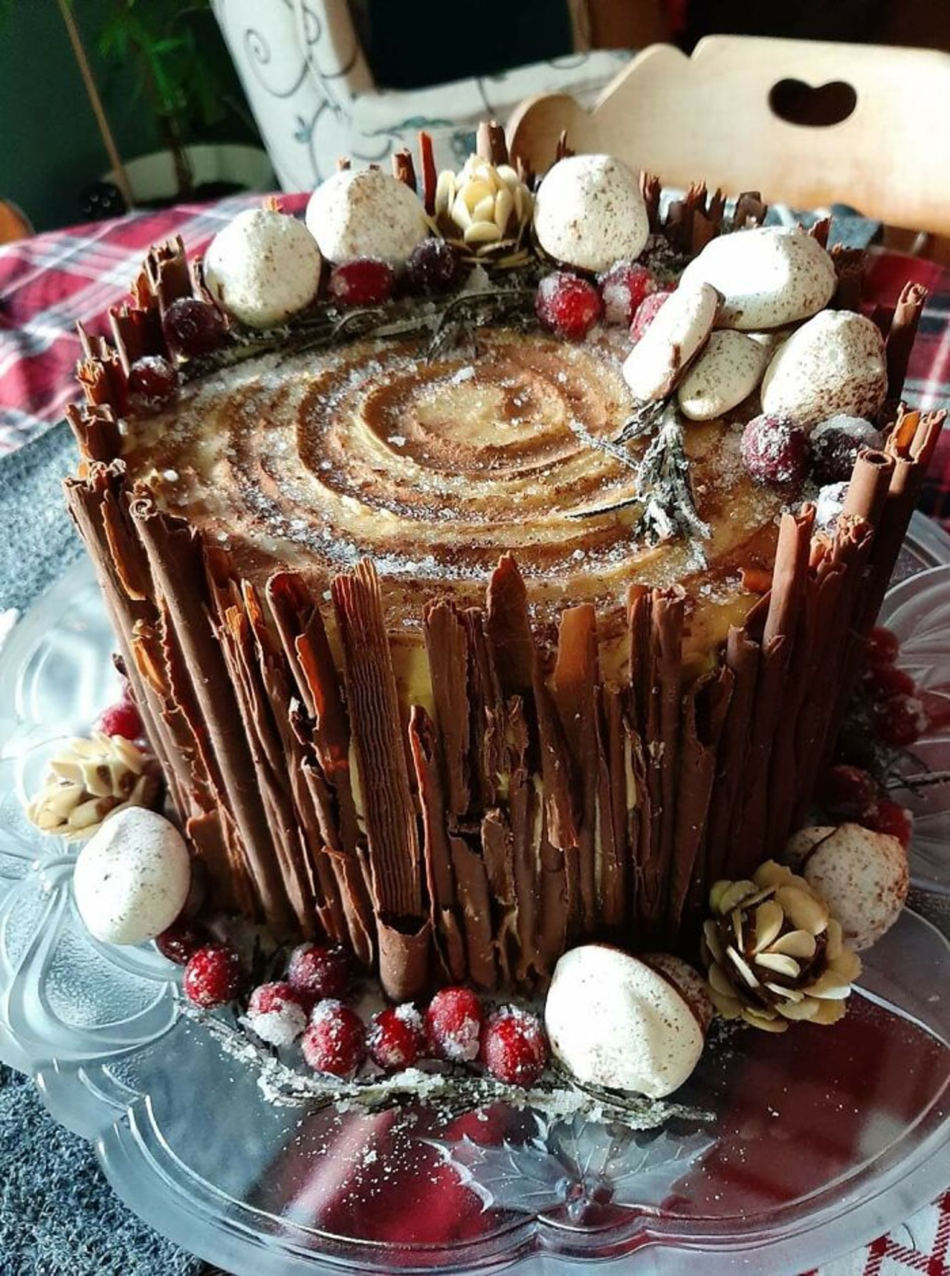 کیک تنه درخت کریسمس