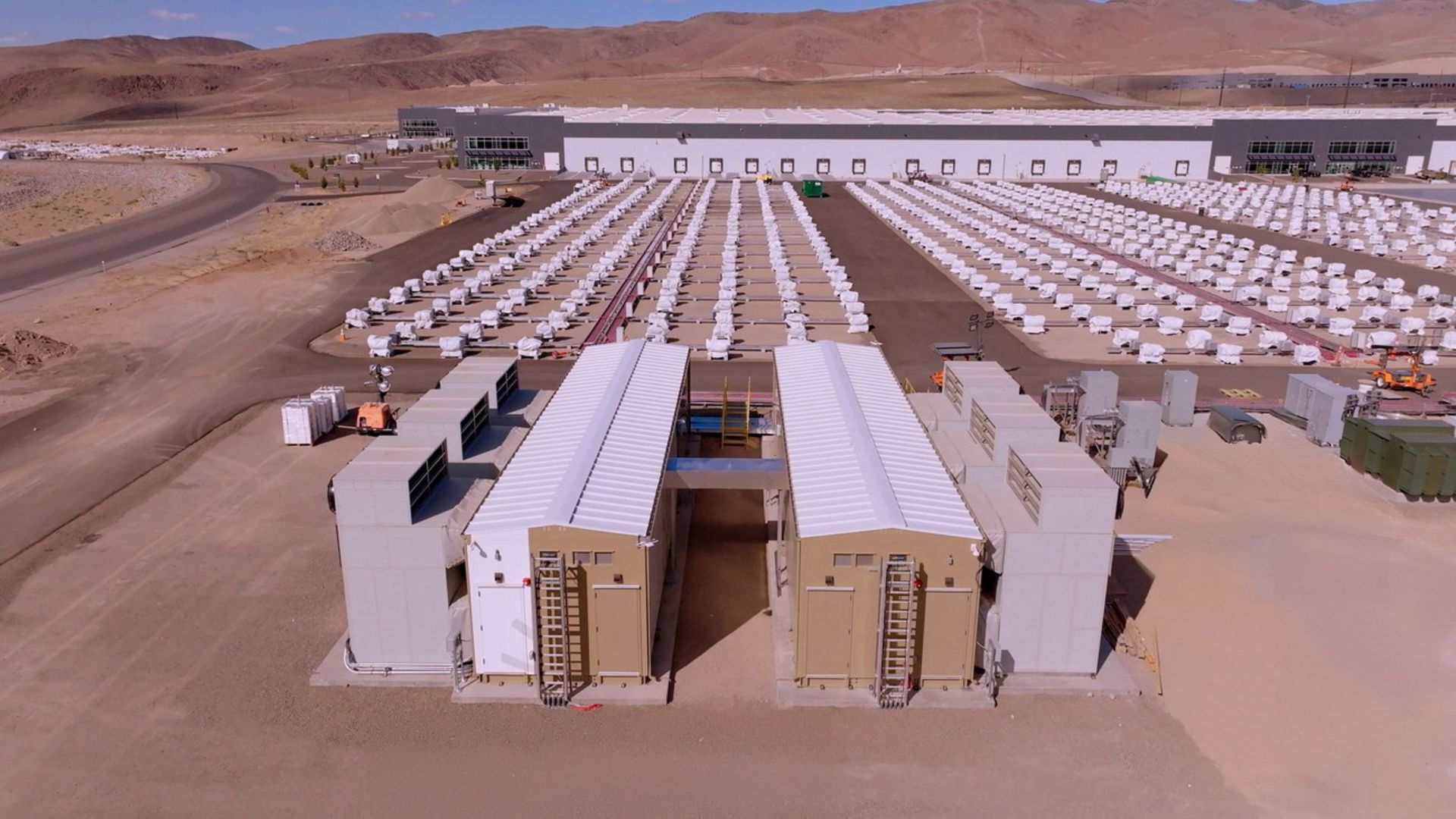 دیتاسنترهای شرکت ردوود متریالز با همکاری Crusoe