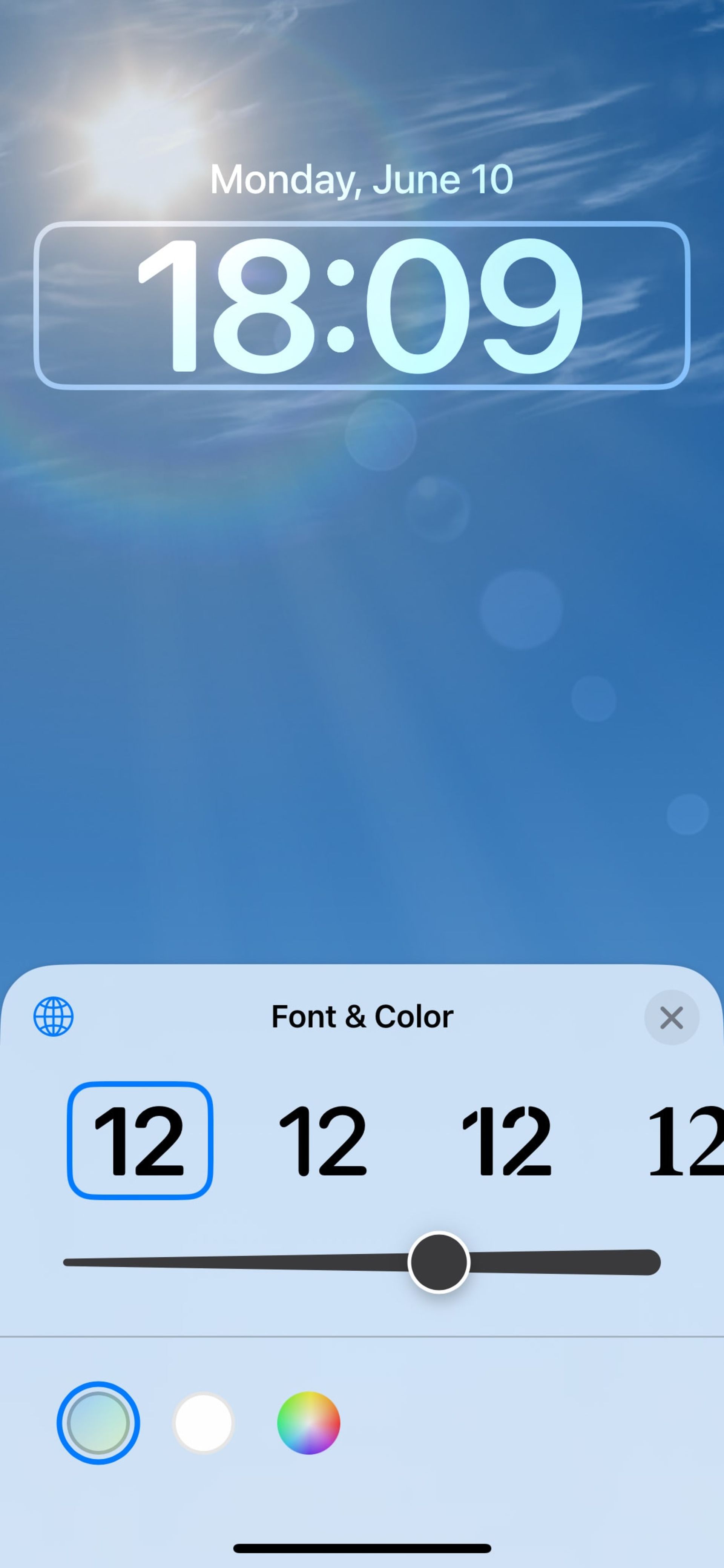 منوی Font & Color و امکان تغییر فونت‌ ها، رنگ‌ ها برای شخصی‌ سازی لاک اسکرین آیفون