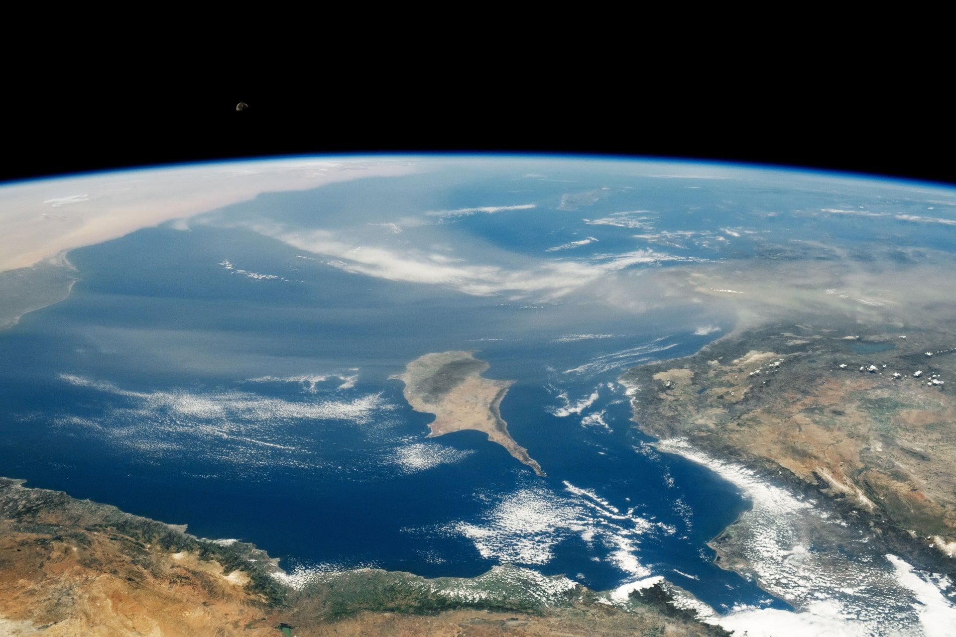 توده گرد و غبار در شرق مدیترانه بر فراز بخش هایی از یونان، ترکیه و قبرس