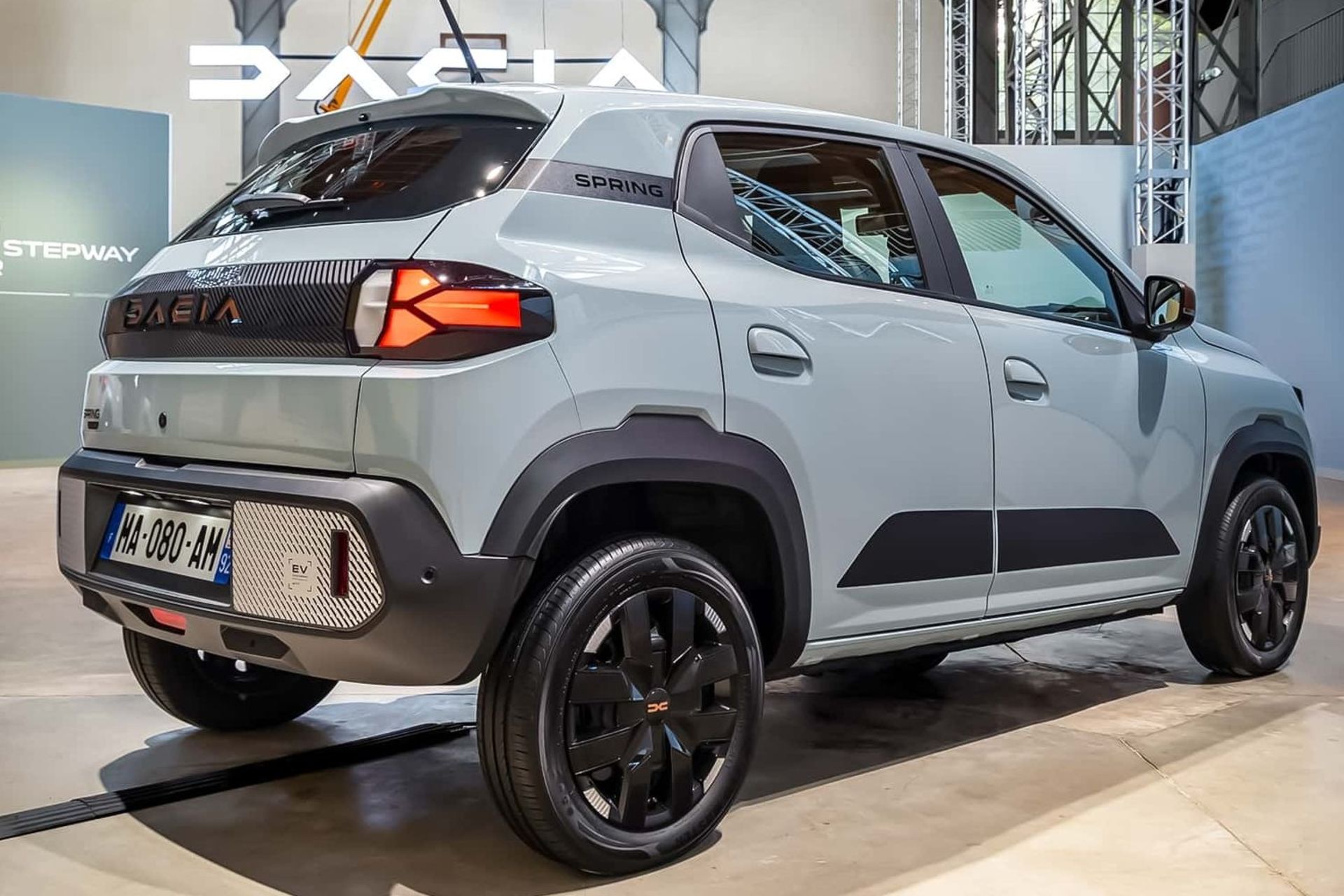 داچیا اسپرینگ ۲۰۲۶