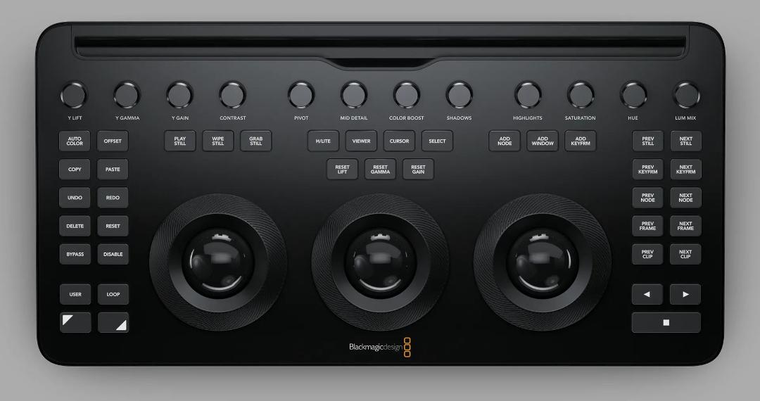 پنل بلک مجیک DaVinci Resolve Micro Color Panel