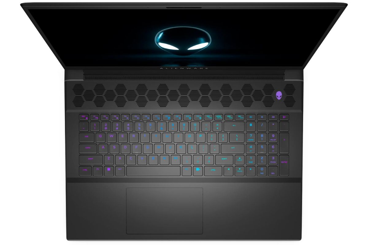 لپ تاپ گیمینگ الین ور Alienware m18 2023 از نمای بالا کیبورد