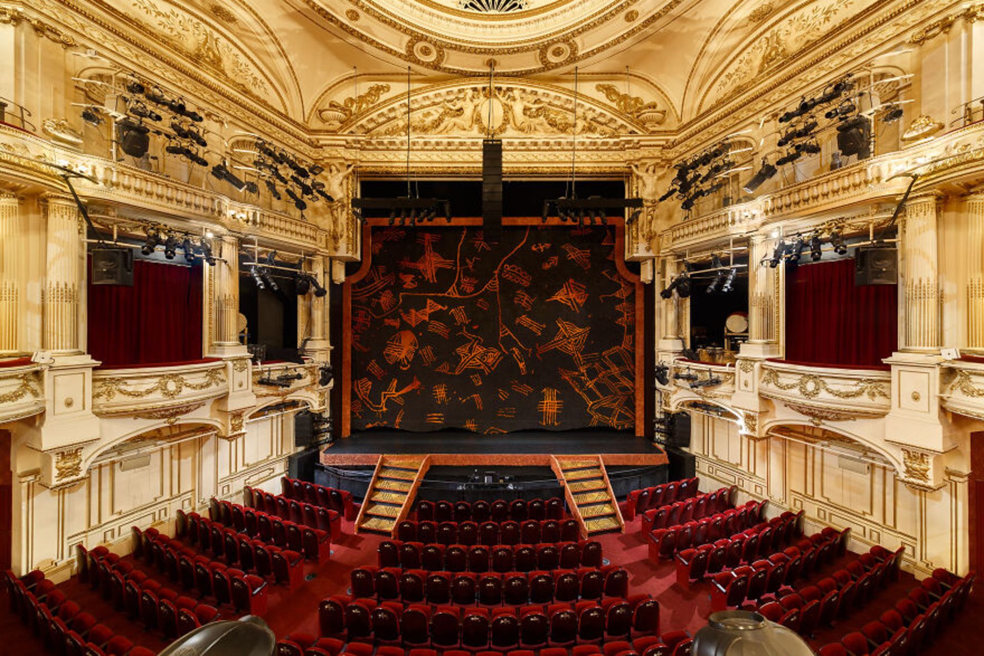 تئاتر موگادور -Théâtre Mogador