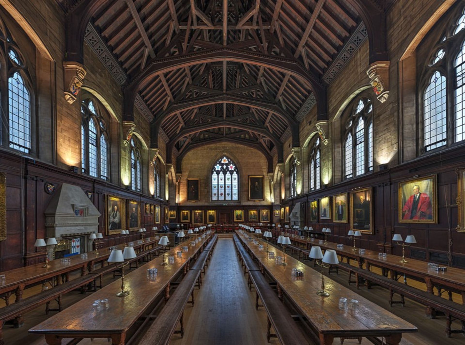 سالن غذاخوری دانشگاه آکسفورد بریتانیا